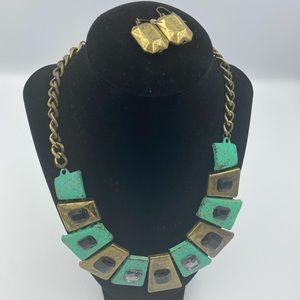 Necklace and earrings set